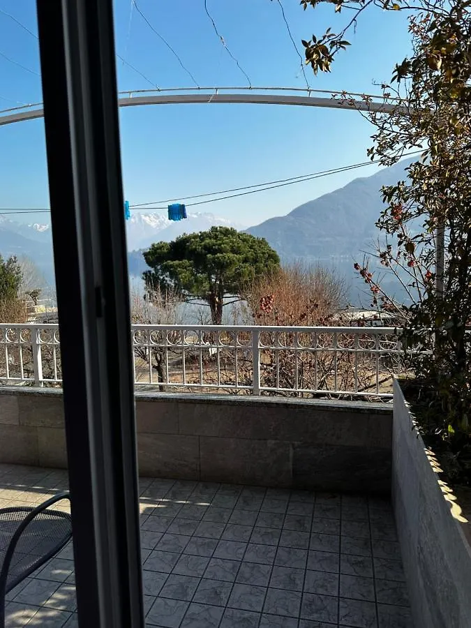 Residence Laguna Beach Pianello Del Lario
